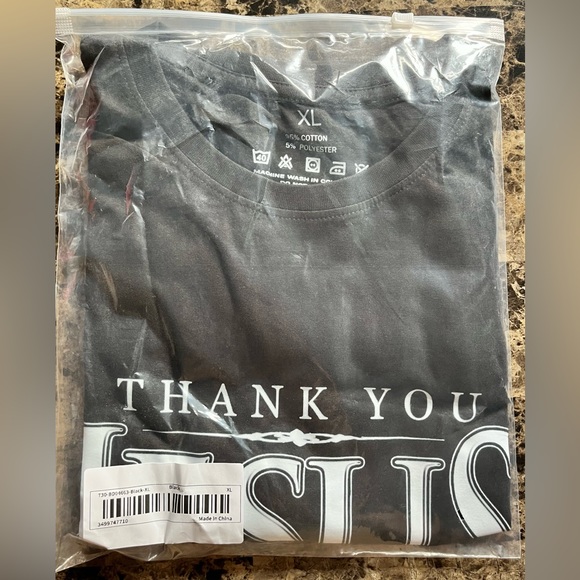 NWT Women’s Graphic Design Thank You Jesus Short-Sleeved T-shirt Size XXL - Picture 9 of 10